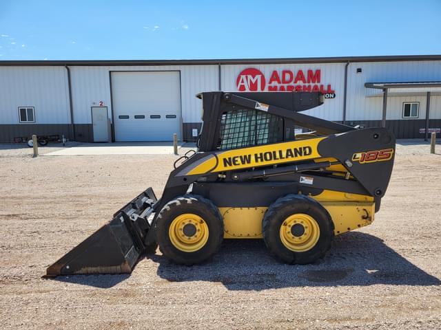 Image of New Holland L185 equipment image 4