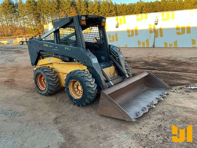 Image of New Holland L5130 equipment image 2