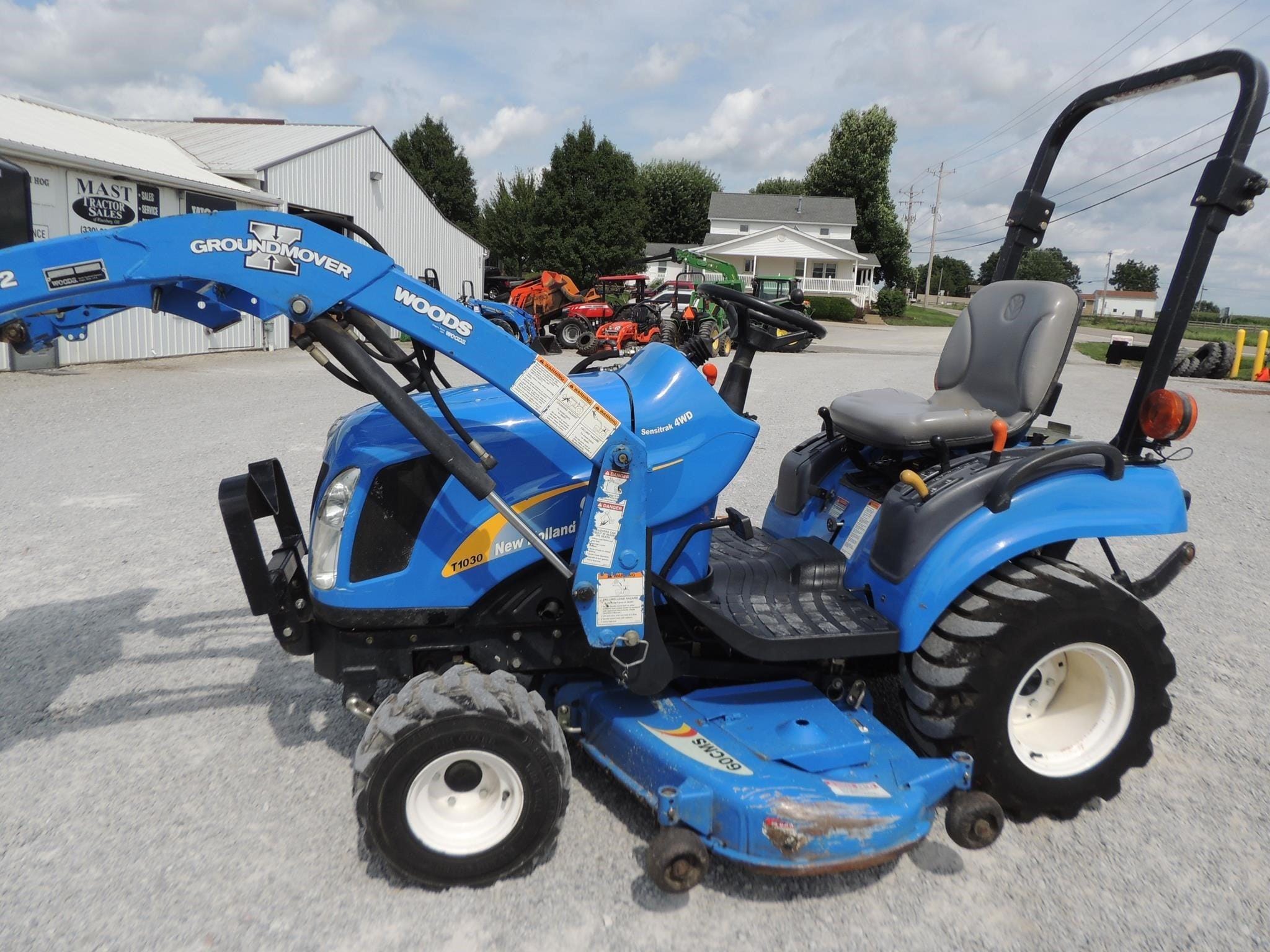 2008 New Holland T1030 Equipment Image0