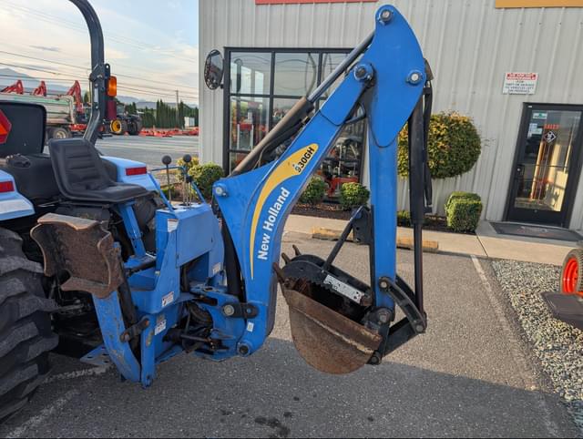 Image of New Holland T2310 equipment image 4