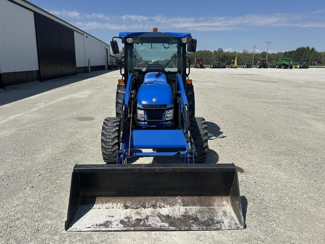 Image of New Holland T2420 equipment image 1