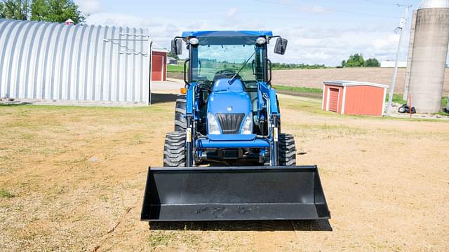 Image of New Holland T2420 equipment image 2