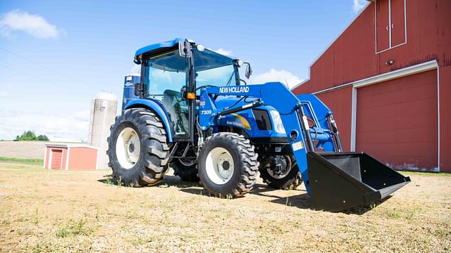 Image of New Holland T2420 equipment image 3