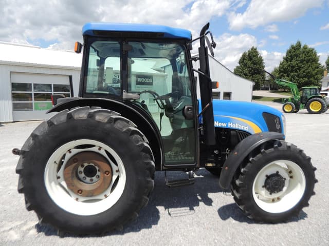 Image of New Holland T4040 equipment image 3