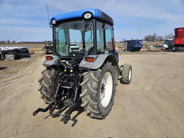 Image of New Holland T4050F equipment image 3