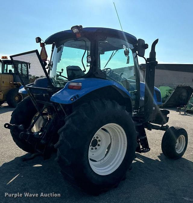 Image of New Holland T6020 equipment image 4