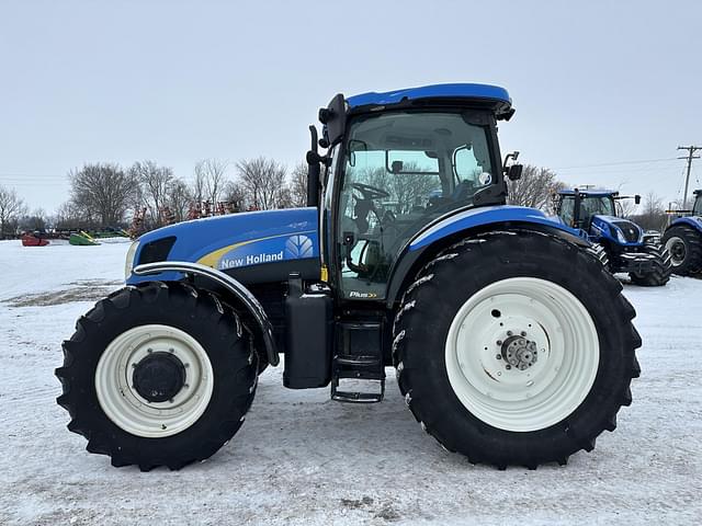 Image of New Holland T6050 equipment image 1