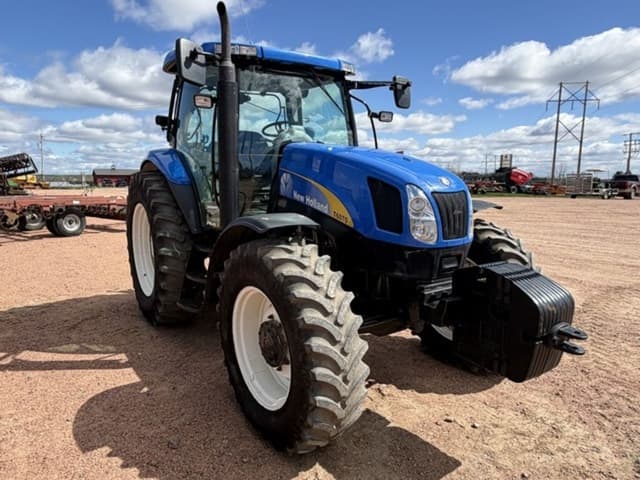Image of New Holland T6070 equipment image 2