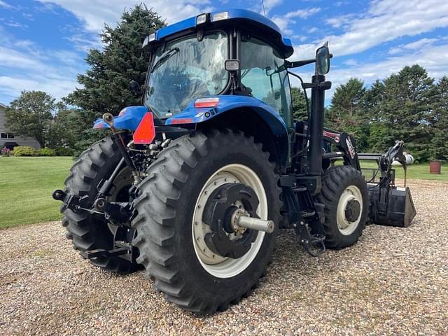 Image of New Holland T7030 equipment image 4
