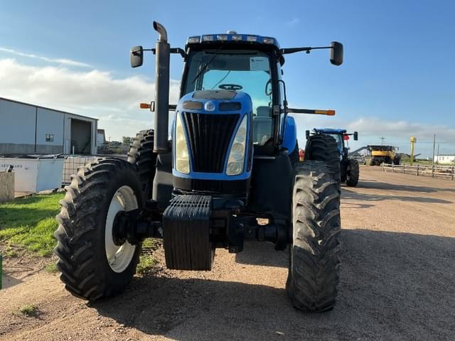 Image of New Holland T8010 equipment image 1