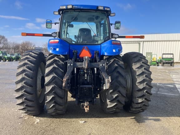 Image of New Holland T8010 equipment image 2