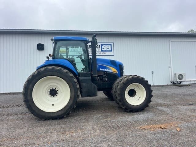 Image of New Holland T8050 equipment image 1
