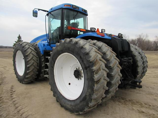 Image of New Holland T9020 equipment image 4