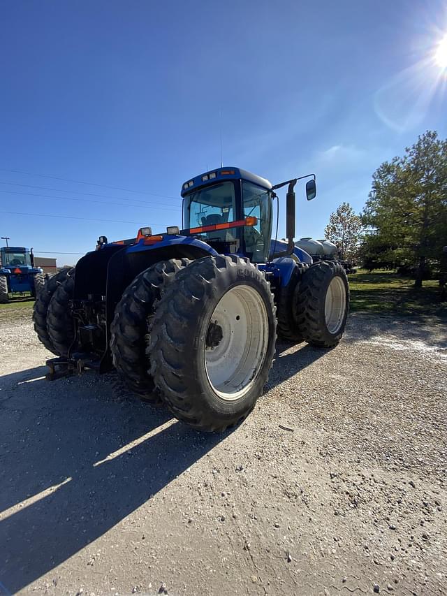 Image of New Holland T9020 equipment image 2