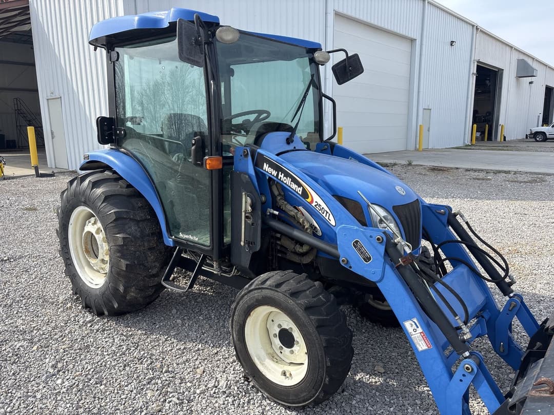 Image of New Holland TC40A Primary image