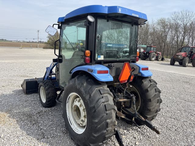 Image of New Holland TC40A equipment image 4