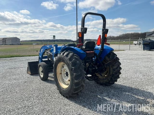 Image of New Holland TT60A equipment image 2