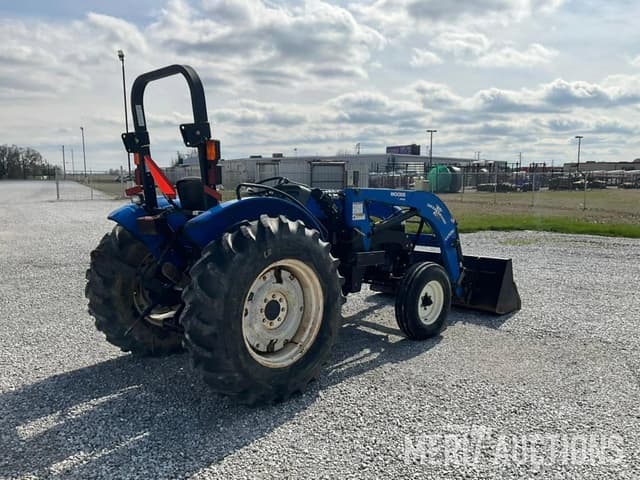 Image of New Holland TT60A equipment image 4