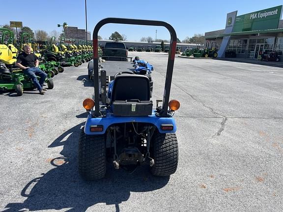 Image of New Holland TZ24DA equipment image 3