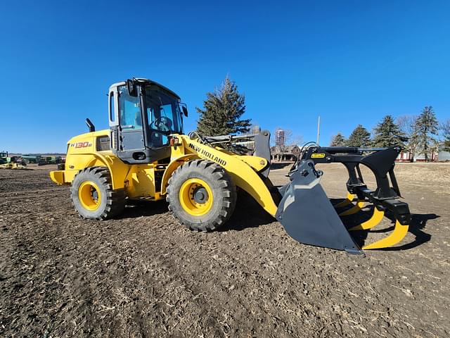 Image of New Holland W130 equipment image 2