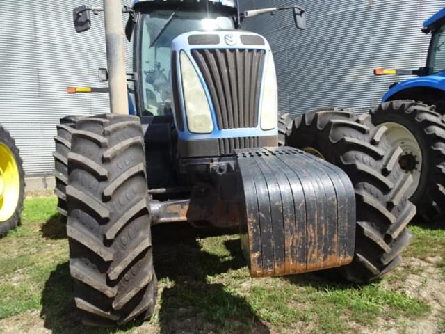 Image of New Holland T8030 equipment image 1