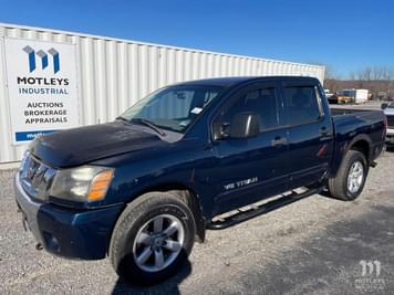 Main image Nissan Titan