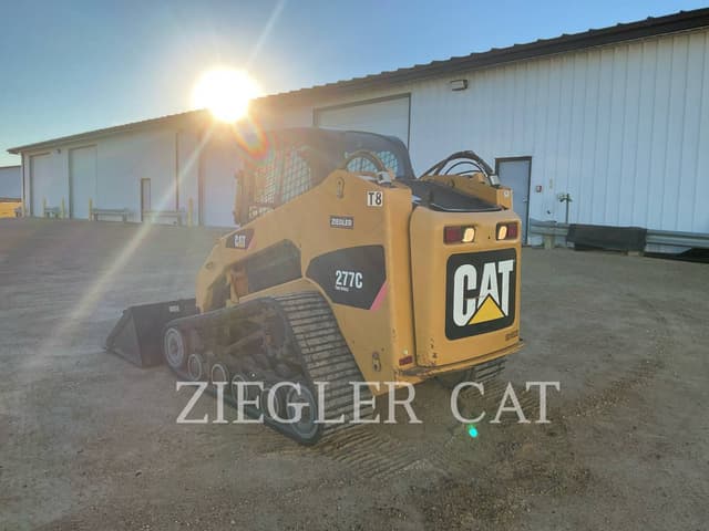 Image of Caterpillar 277C equipment image 3