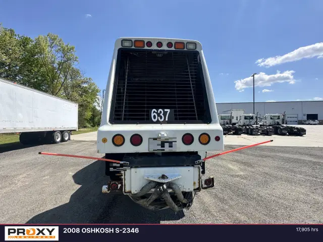 Image of Oshkosh S-2346 equipment image 2