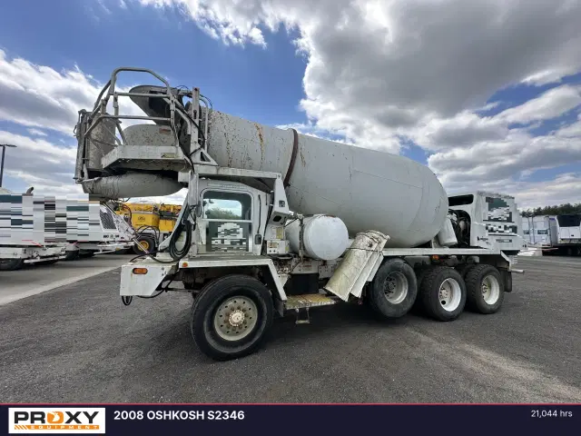 Image of Oshkosh S-2346 equipment image 2