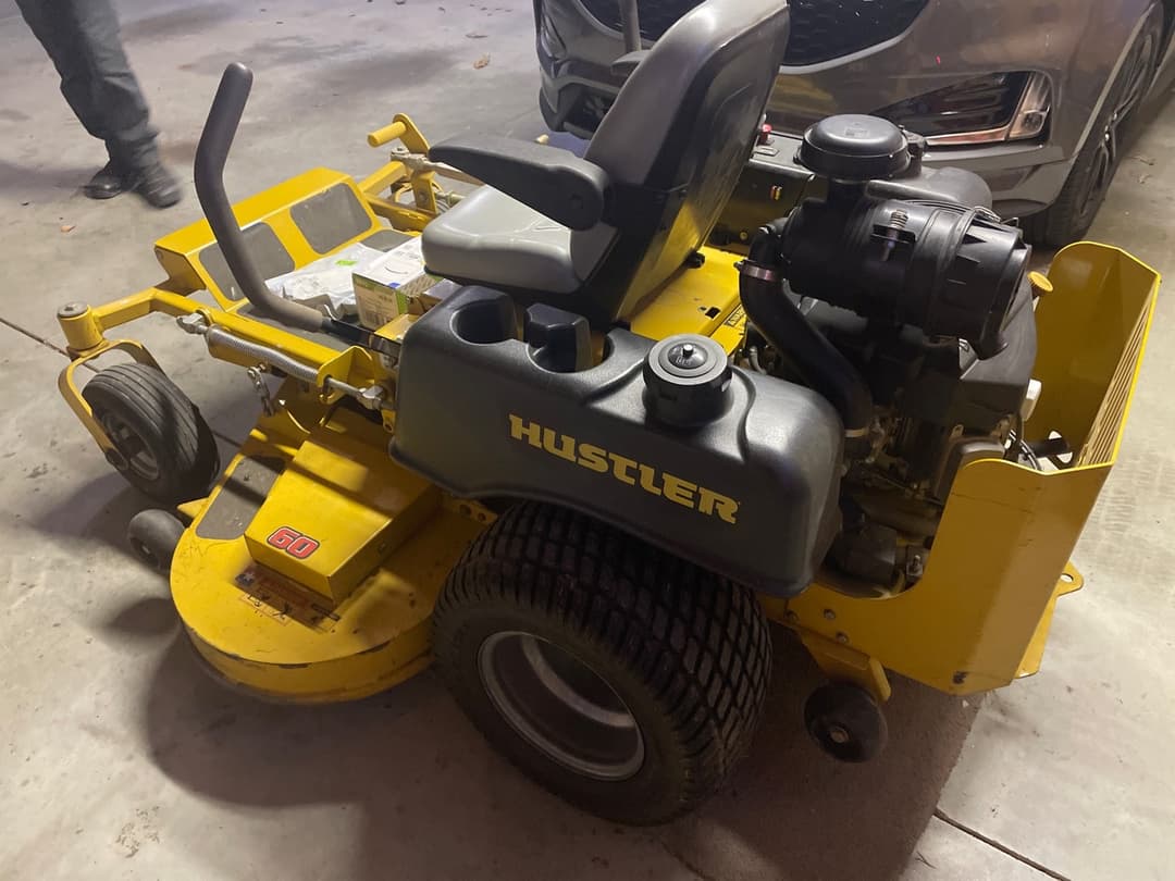 Image of Hustler FasTrak Super Duty Image 1