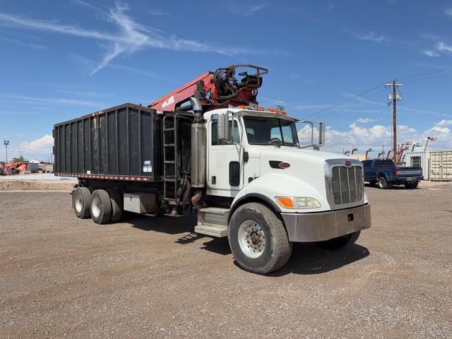 Image of Peterbilt 330 equipment image 2