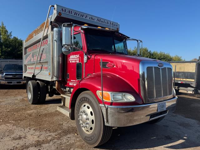 Image of Peterbilt 335 equipment image 2