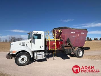 Main image Peterbilt 335