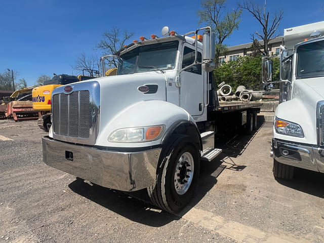 Image of Peterbilt 340 equipment image 4