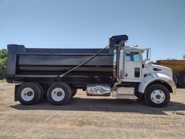 Image of Peterbilt 340 equipment image 2
