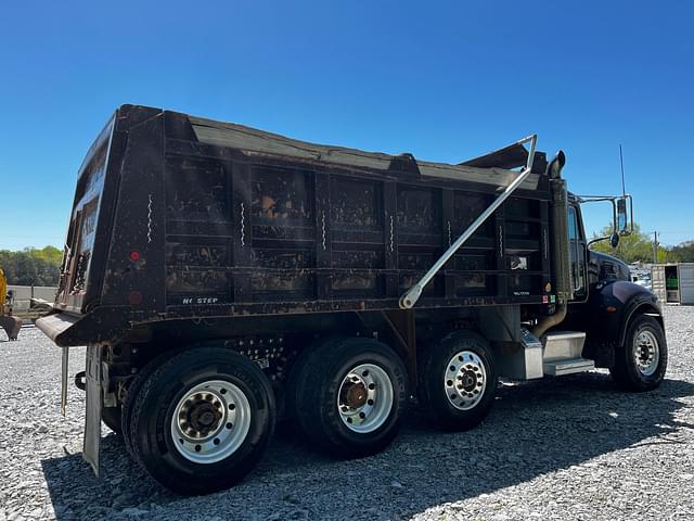 Image of Peterbilt 340 equipment image 2