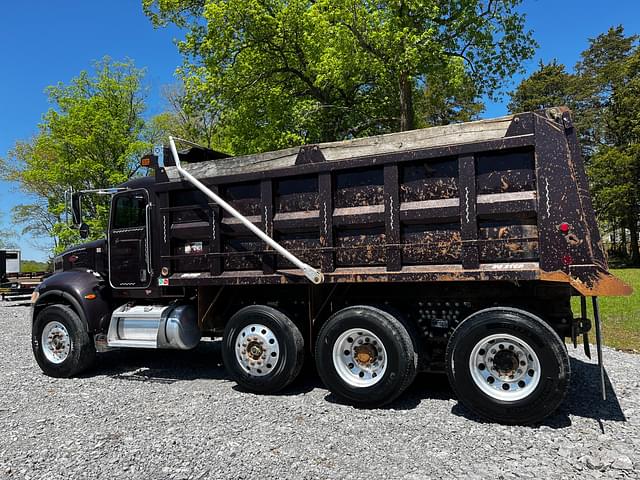 Image of Peterbilt 340 equipment image 1
