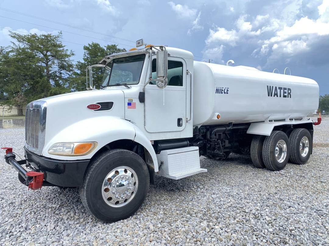 Image of Peterbilt 340 Primary image