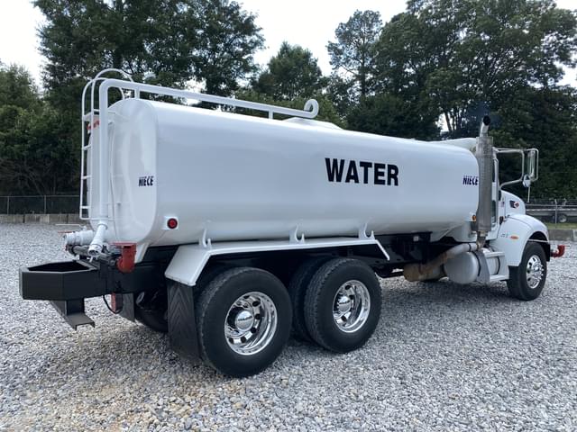 Image of Peterbilt 340 equipment image 2