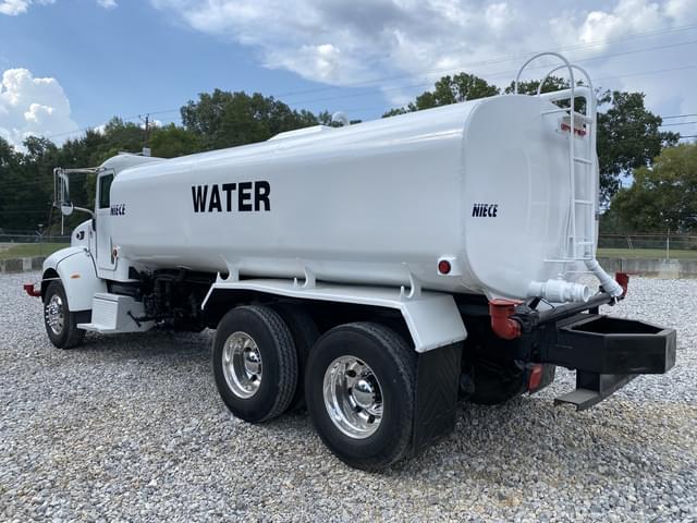 Image of Peterbilt 340 equipment image 1