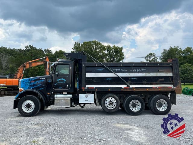 Image of Peterbilt 365 equipment image 1