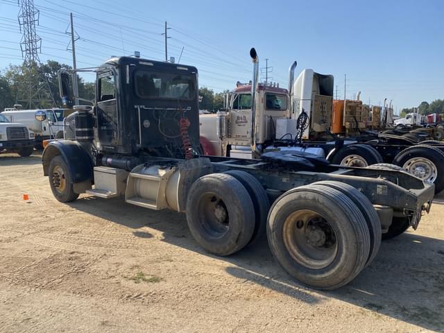 Image of Peterbilt 367 equipment image 1