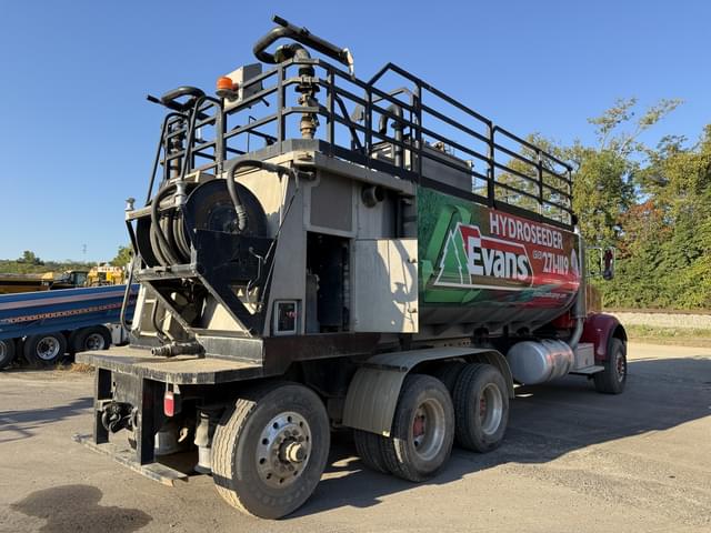 Image of Peterbilt 367 equipment image 2