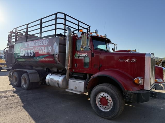 Image of Peterbilt 367 equipment image 1