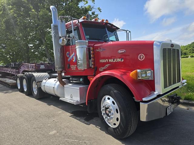 Image of Peterbilt 367 equipment image 3