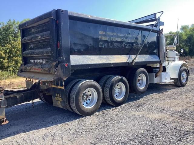 Image of Peterbilt 367 equipment image 4