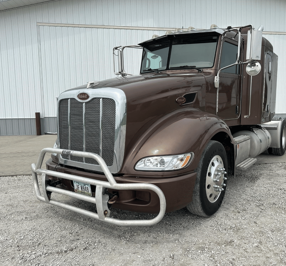 Image of Peterbilt 386 Primary image