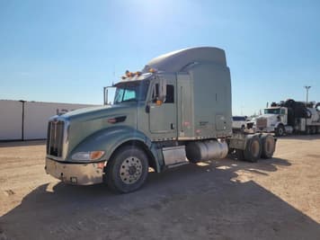 Main image Peterbilt 386