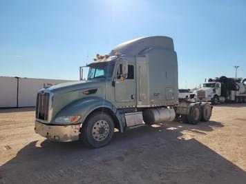 Main image Peterbilt 386