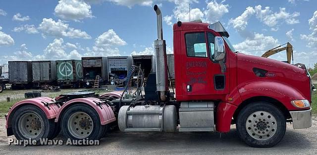Image of Peterbilt 387 equipment image 3